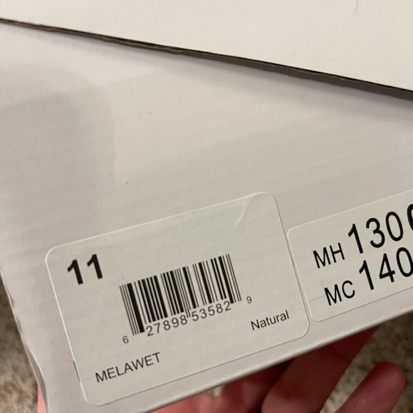 ALDO Suede Heels. size 11. NWT - Picture 8 of 9